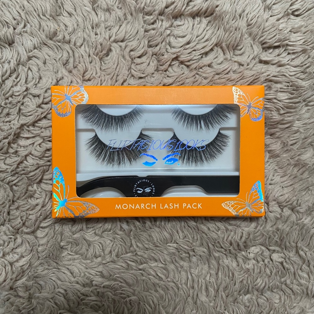 Flirtatious looks monarch lash pack